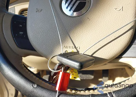 2008 Mercury Grand Marquis Ls from USA, damaged, VIN 2MEFM75V88X661850